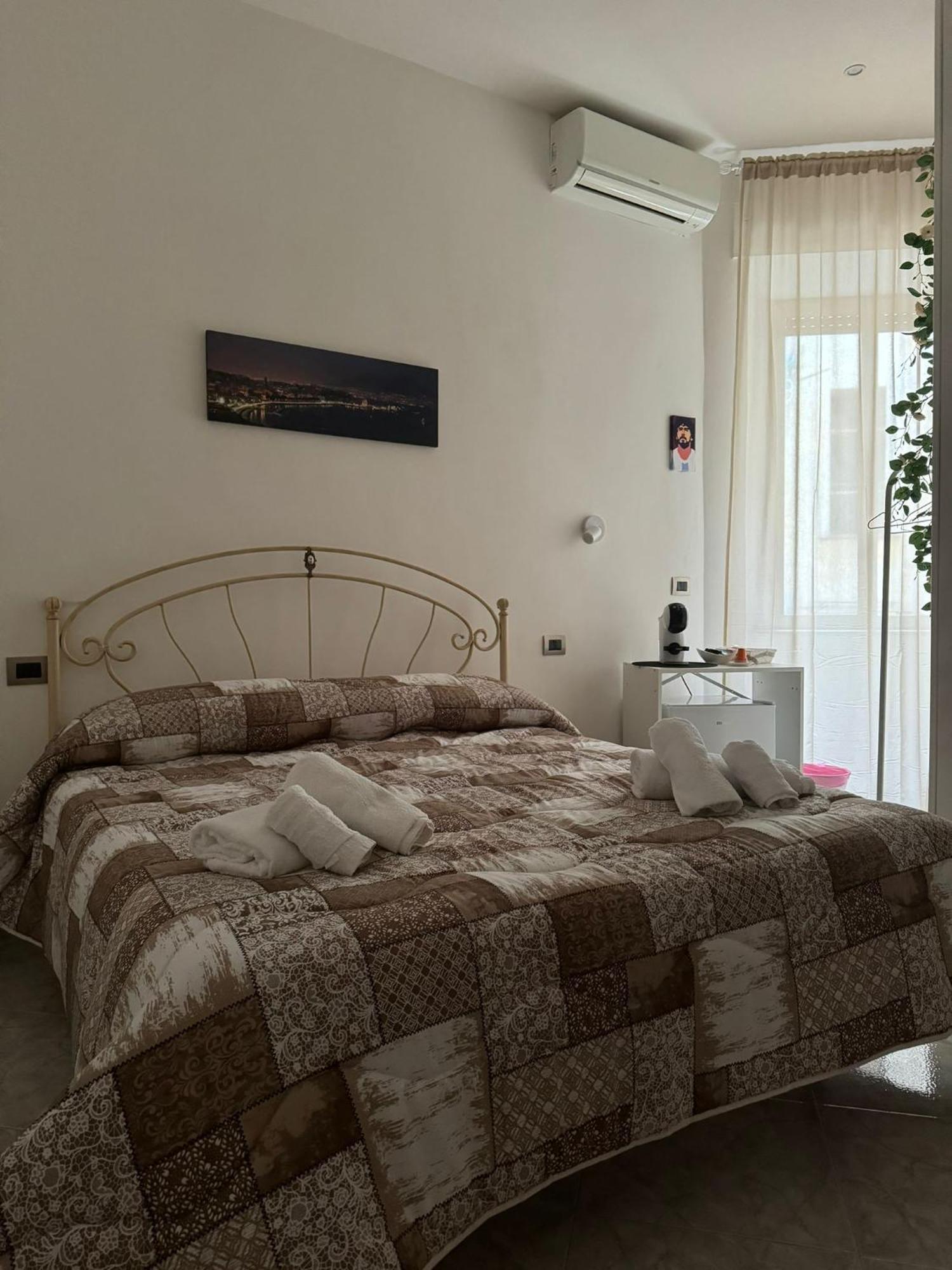 Partenope Couette-café